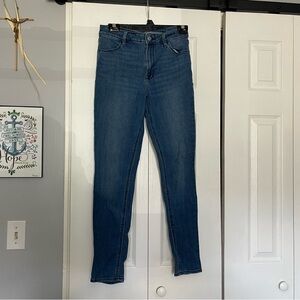 GUC Women’s size 6 jeans Old Navy